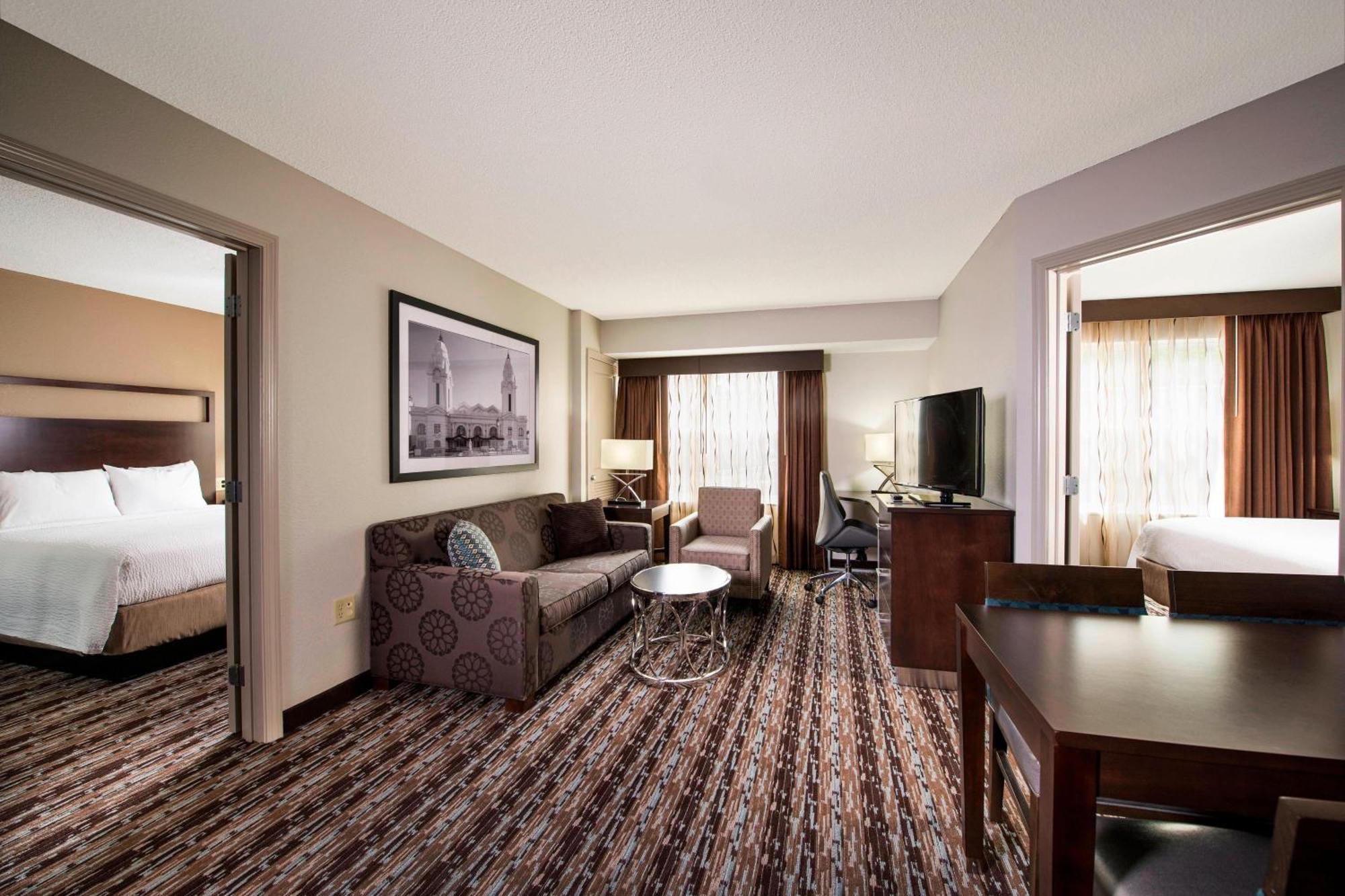 Residence Inn Вустер Экстерьер фото