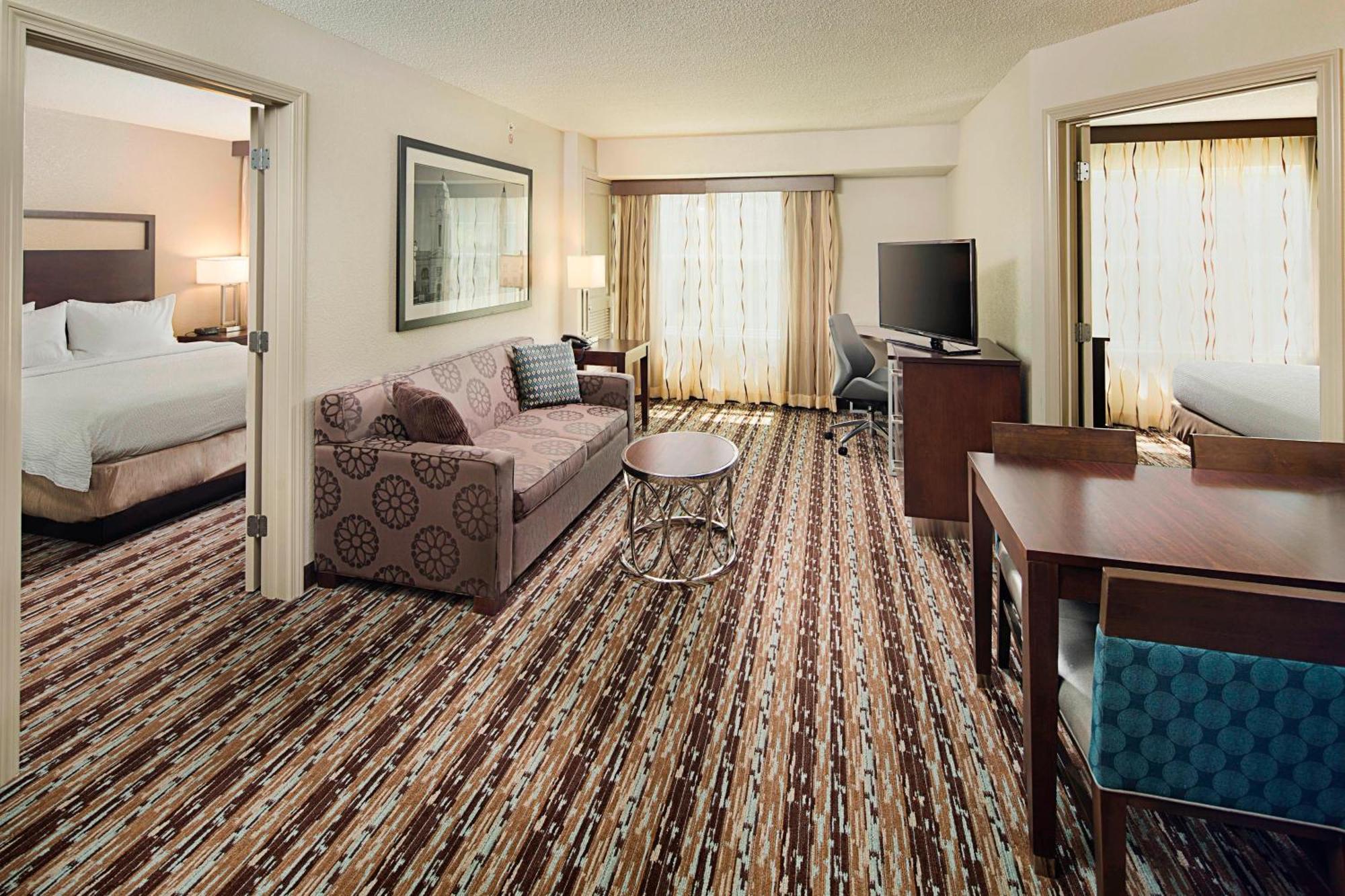 Residence Inn Вустер Экстерьер фото