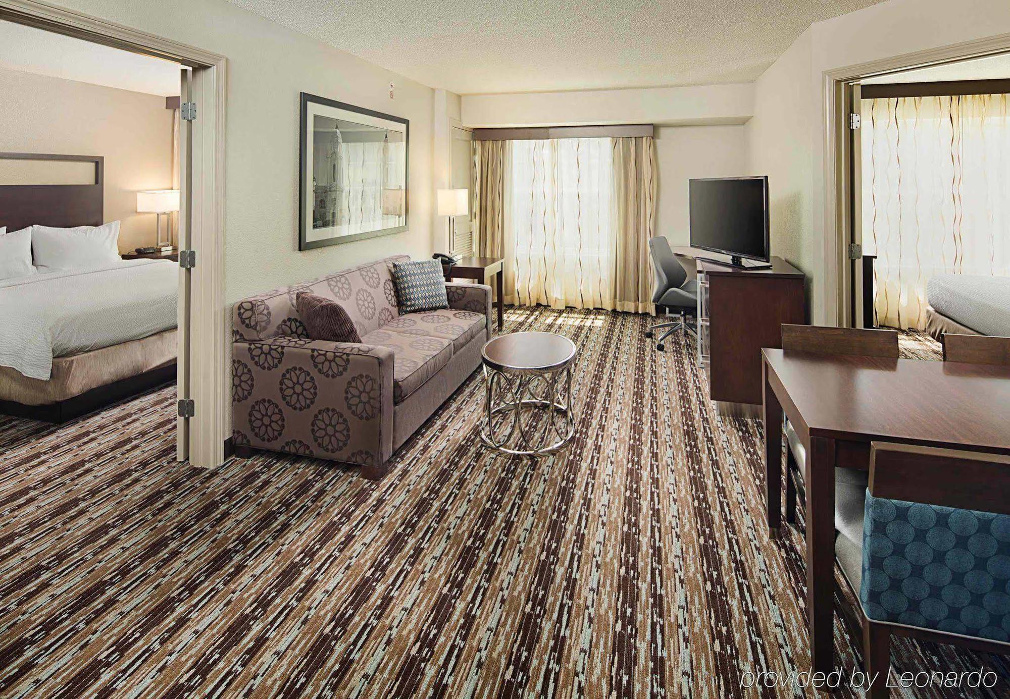 Residence Inn Вустер Экстерьер фото